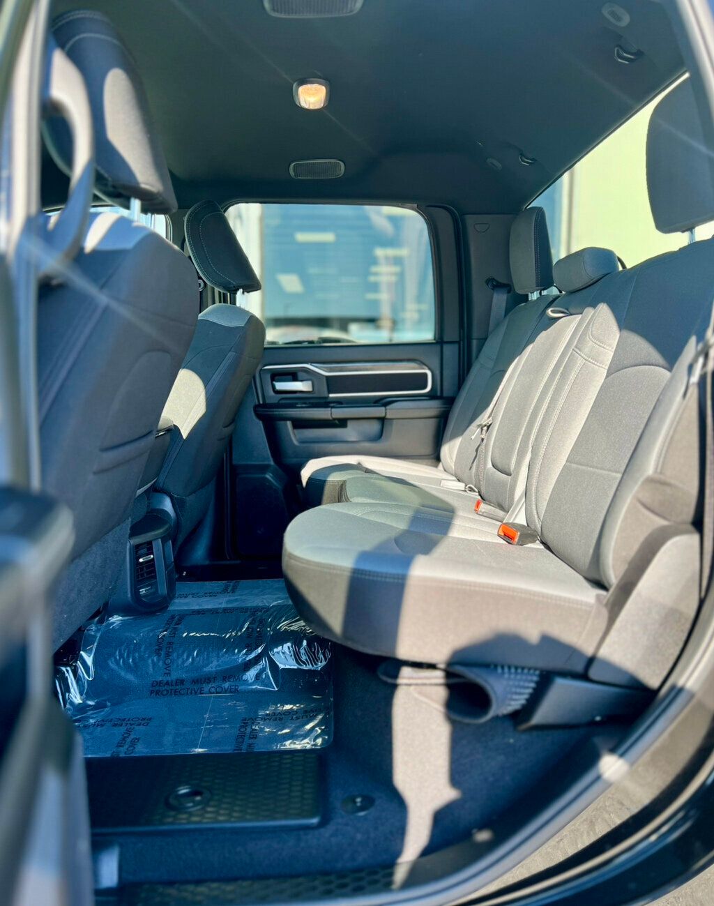 2024 Ram 2500 Big Horn 4x4 Crew Cab 6'4" Box - 22935006 - 14