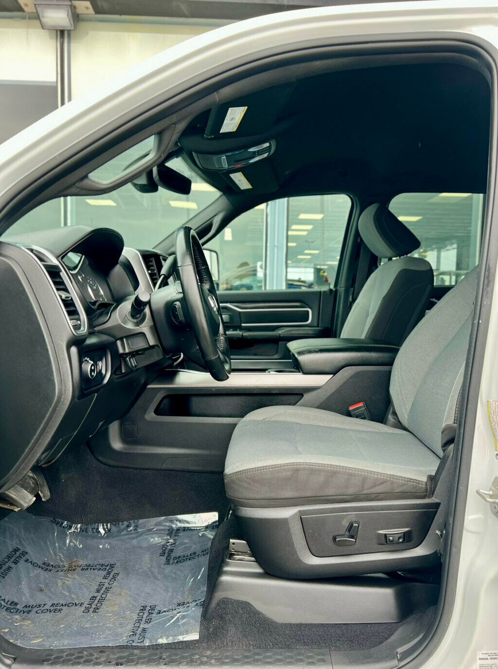 2024 Ram 2500 Big Horn 4x4 Crew Cab 6'4" Box - 22963837 - 10