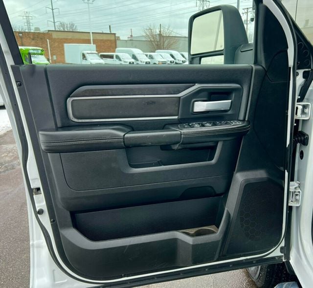 2024 Ram 2500 Big Horn 4x4 Crew Cab 6'4" Box - 22963837 - 8