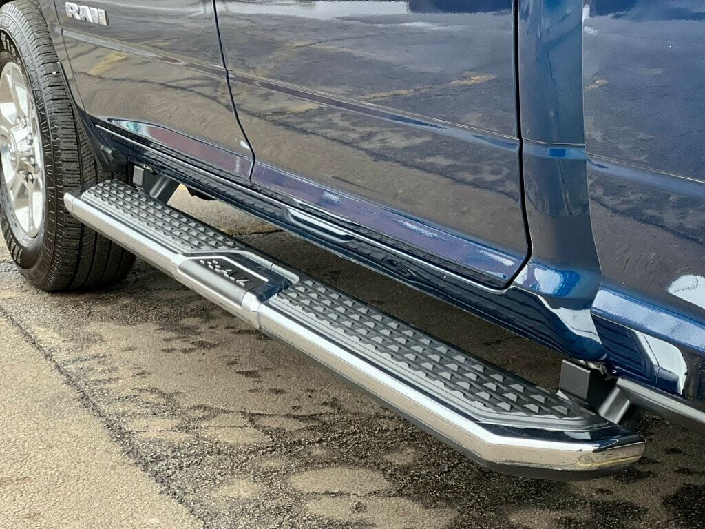 2024 Ram 2500 Big Horn 4x4 Crew Cab 6'4" Box - 22987269 - 10