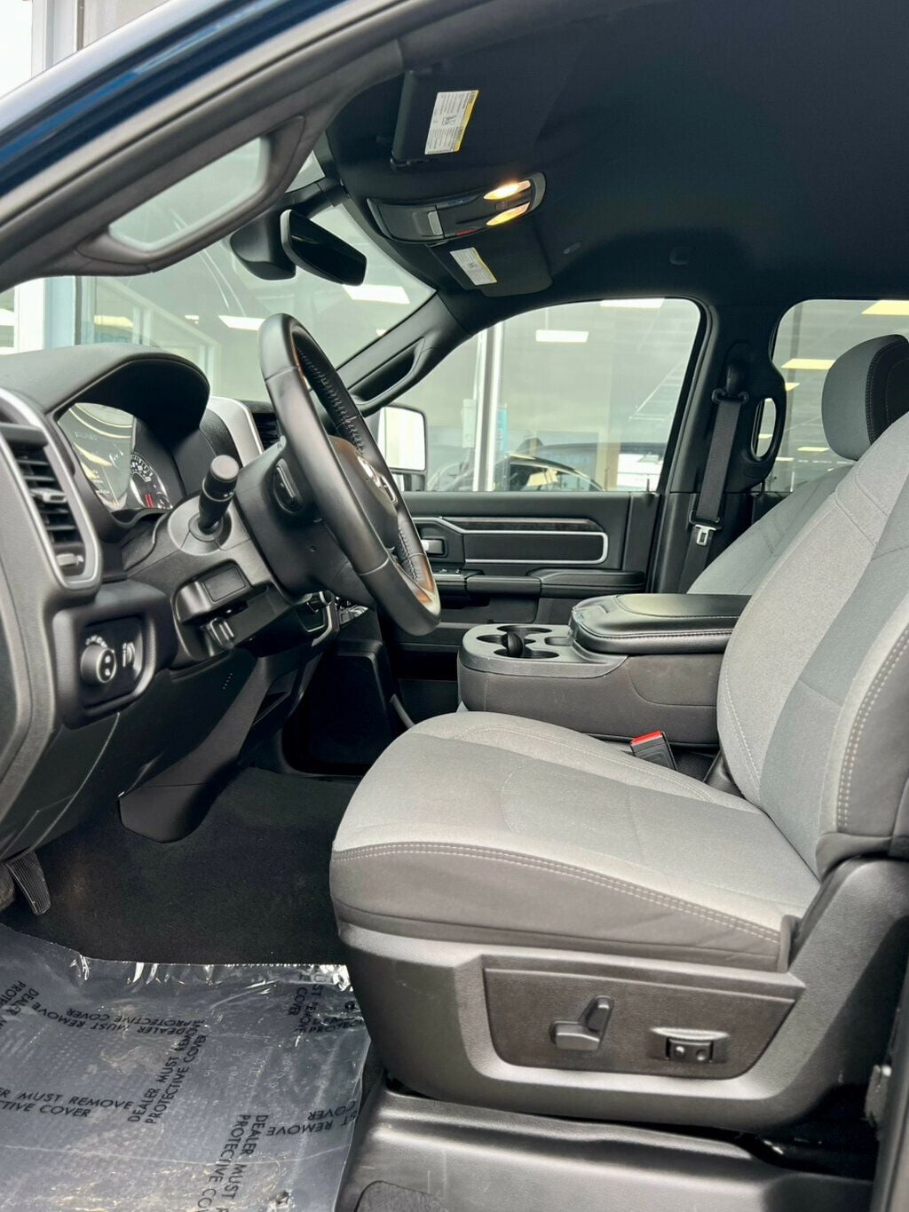 2024 Ram 2500 Big Horn 4x4 Crew Cab 6'4" Box - 22987269 - 17