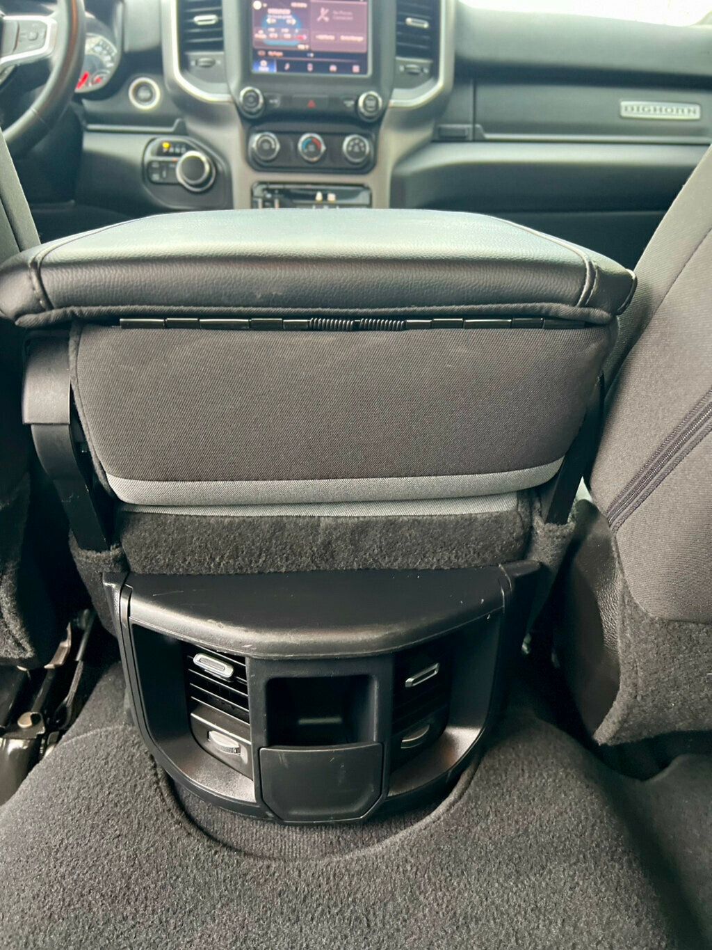 2024 Ram 2500 Big Horn 4x4 Crew Cab 6'4" Box - 22987269 - 20