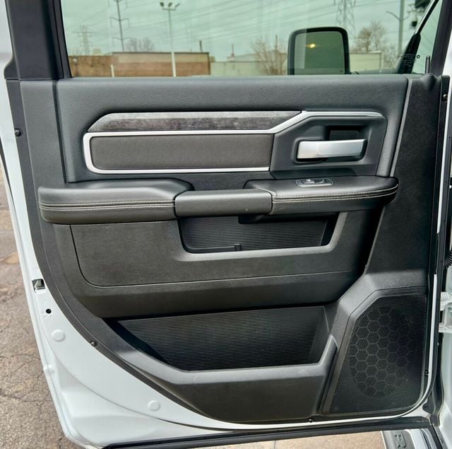 2024 Ram 2500 Big Horn 4x4 Crew Cab 6'4" Box - 22987270 - 15