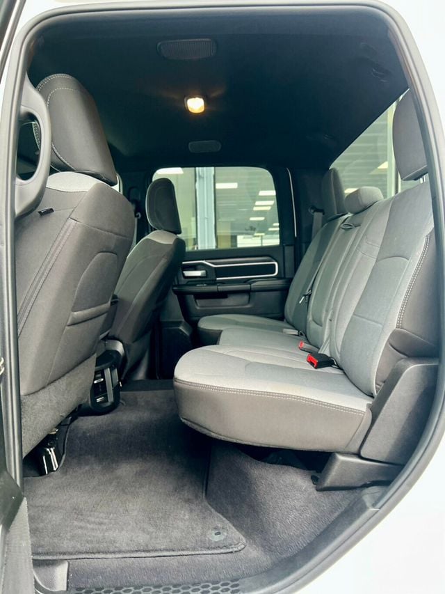 2024 Ram 2500 Big Horn 4x4 Crew Cab 6'4" Box - 22987270 - 16