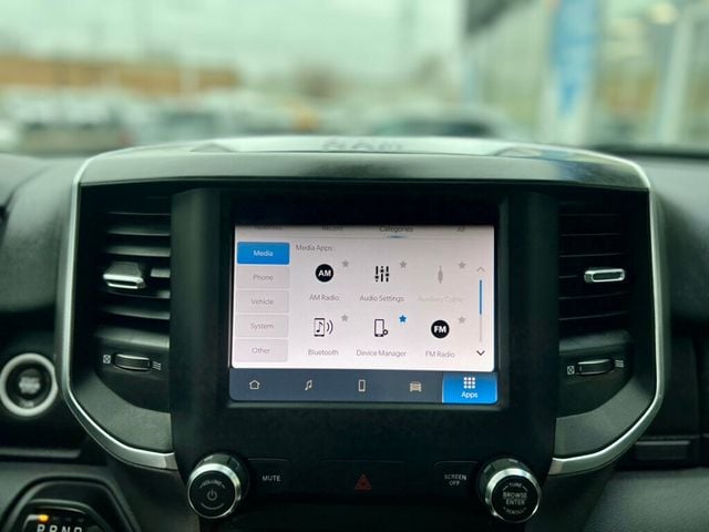 2024 Ram 2500 Big Horn 4x4 Crew Cab 6'4" Box - 22987270 - 24