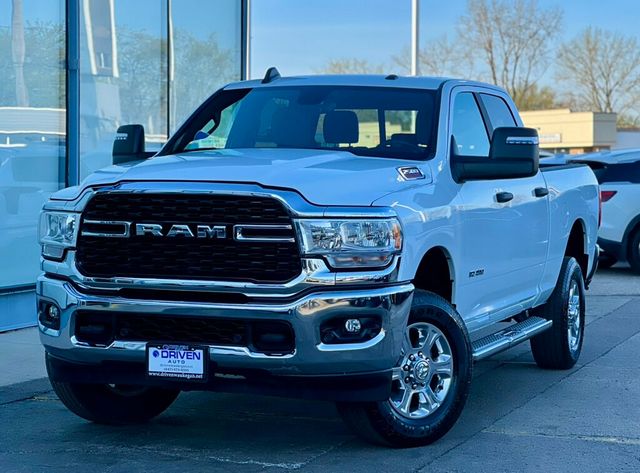 2024 Ram 2500 Big Horn 4x4 Crew Cab 6'4" Box - 23014014 - 38
