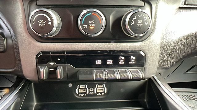 2024 Ram 2500 Big Horn 4x4 Crew Cab 6'4" Box - 22976255 - 26