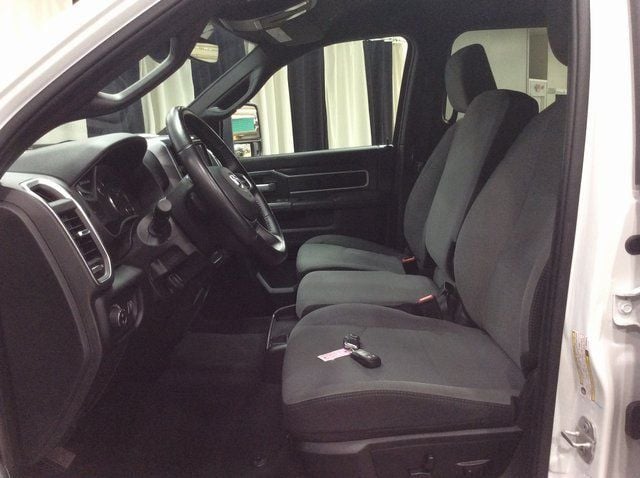 2024 Ram 2500 Big Horn 4x4 Crew Cab 6'4" Box - 22961201 - 9