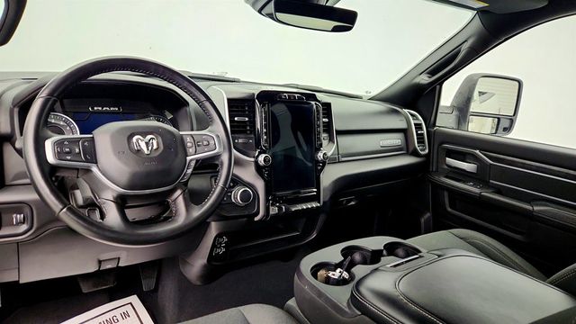 2024 Ram 2500 Big Horn 4x4 Crew Cab 6'4" Box - 23010705 - 11