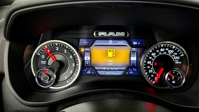 2024 Ram 2500 Big Horn 4x4 Crew Cab 6'4" Box - 23010705 - 13