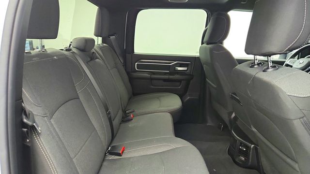 2024 Ram 2500 Big Horn 4x4 Crew Cab 6'4" Box - 23010705 - 21