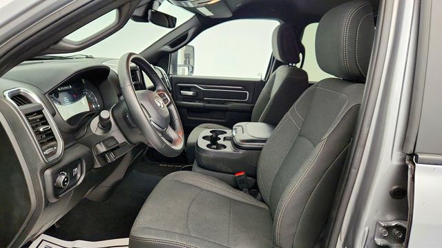 2024 Ram 2500 Big Horn 4x4 Crew Cab 6'4'' Box Night Edition with Safety Group - 22968513 - 23