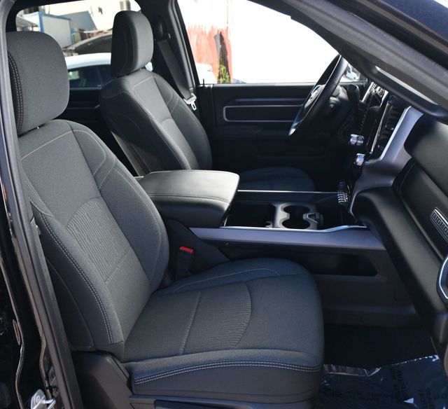 2024 Ram 2500 Big Horn 4X4 Night Edition ReadyLIFT Suspens Lift Falcon Shocks  - 22976811 - 19