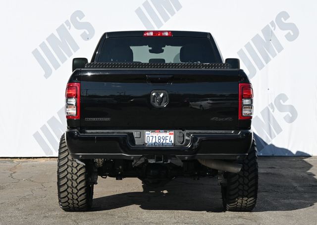 2024 Ram 2500 Big Horn 4X4 Night Edition ReadyLIFT Suspens Lift Falcon Shocks  - 22976811 - 5