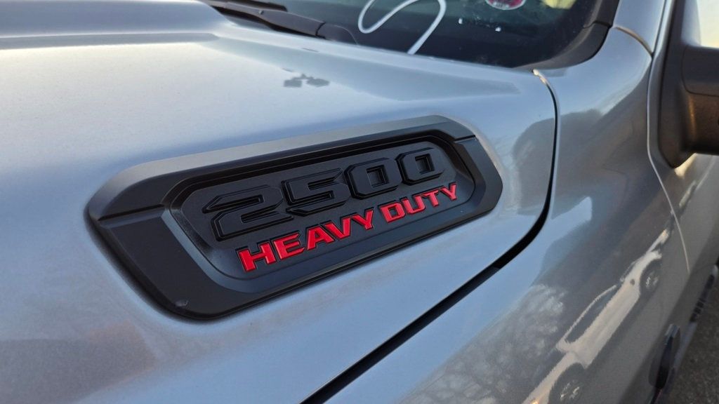 2024 Ram 2500 Big Horn Level 2 Night Edition Leveled - 22987013 - 10