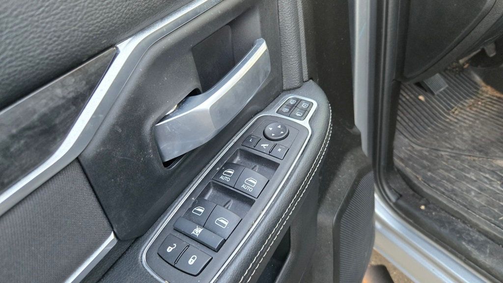 2024 Ram 2500 Big Horn Level 2 Night Edition Leveled - 22987013 - 12