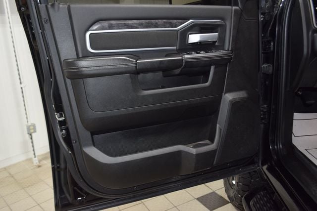 2024 Ram 2500 Big Horn Night Edition Leveled - 22879928 - 43