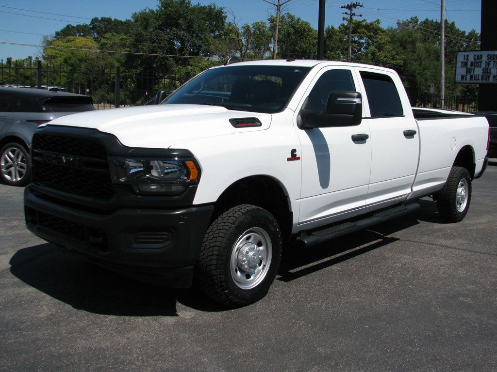 2024 Ram 2500 Tradesman photo 2