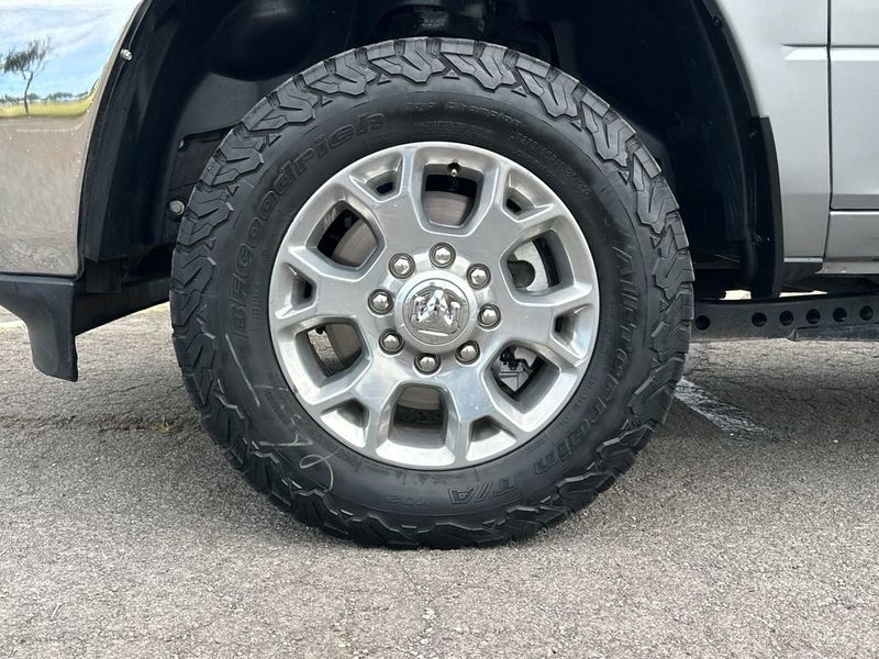 2024 Ram 2500 Laramie 4x4 Crew Cab 6'4" Box - 23024894 - 11