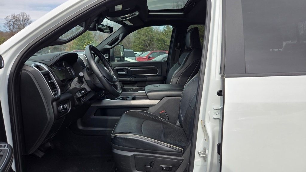 2024 Ram 2500 Laramie 4x4 Crew Cab 6'4" Box - 22975008 - 12