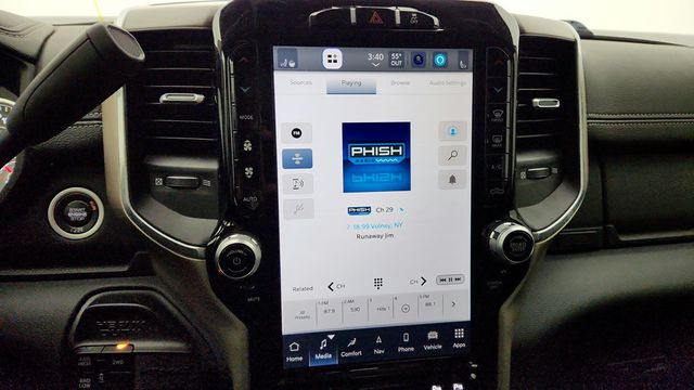 2024 Ram 2500 Laramie 4x4 Crew Cab 6'4'' Box w/ Turbo Diesel & Leatheer Seats - 22941096 - 16