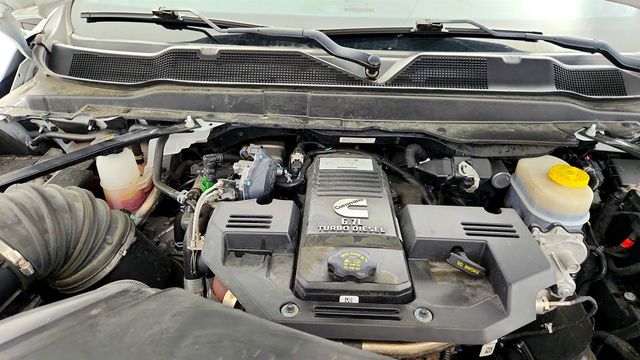 2024 Ram 2500 Laramie 4x4 Crew Cab 6'4'' Box w/ Turbo Diesel & Safety Group - 23006847 - 25