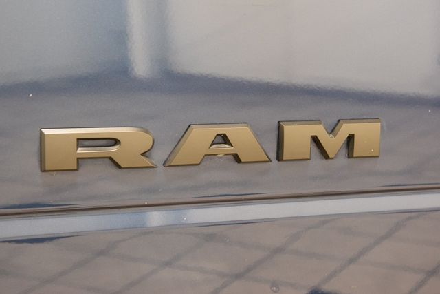 2024 Ram 2500 Laramie Level B Night Edition Leveled - 22987882 - 16