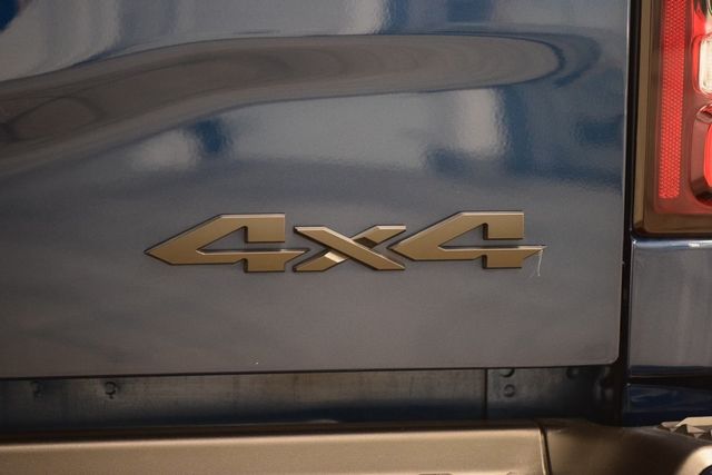 2024 Ram 2500 Laramie Level B Night Edition Leveled - 22987882 - 20