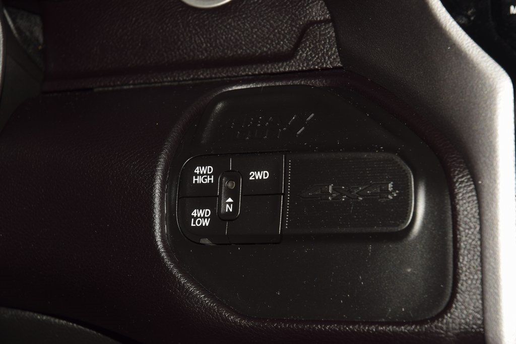 2024 Ram 2500 Laramie Level B Night Edition Leveled - 22987882 - 32