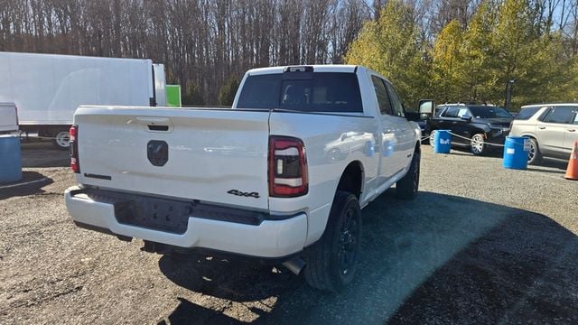 2024 Ram 2500 Laramie Level B Night Edition Off Road - 22969179 - 4