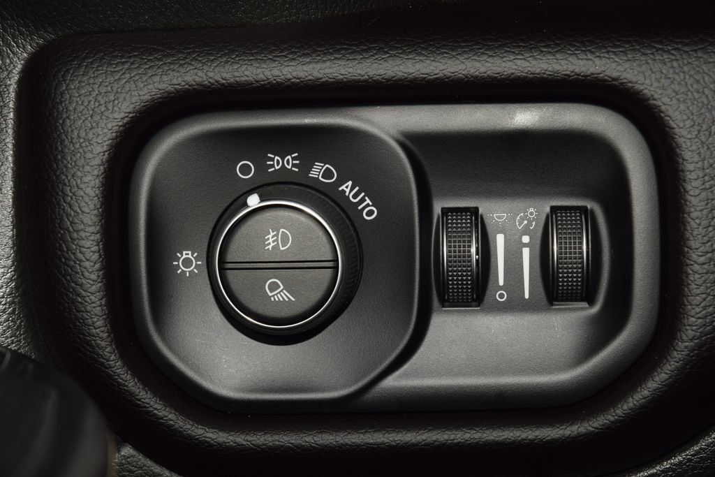 2024 Ram 2500 Laramie Level B Sport Leveled - 22965684 - 38