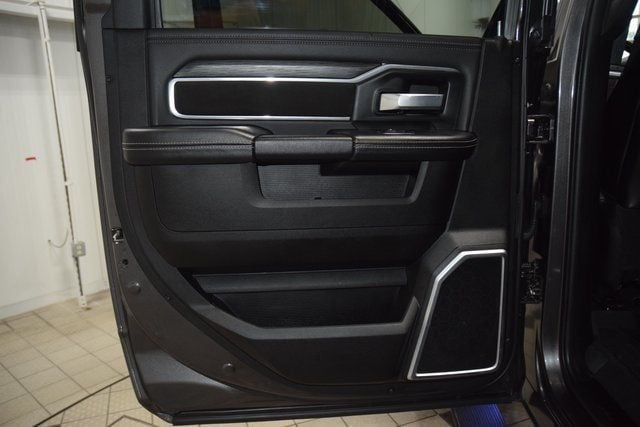 2024 Ram 2500 Laramie Night Edition  - 22922231 - 40