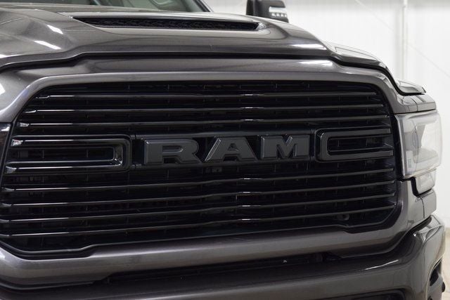 2024 Ram 2500 Laramie Night Edition  - 22922231 - 8