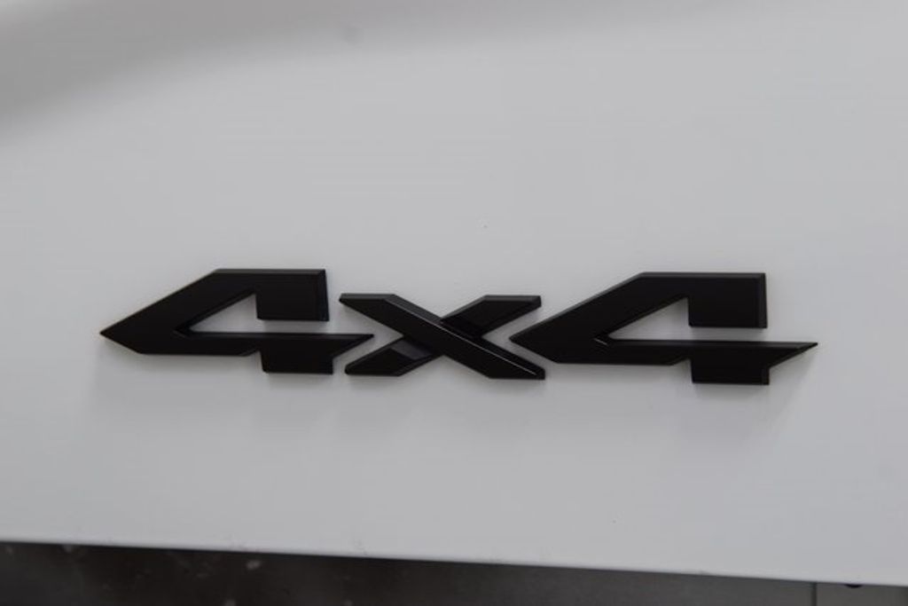 2024 Ram 2500 Laramie photo 17