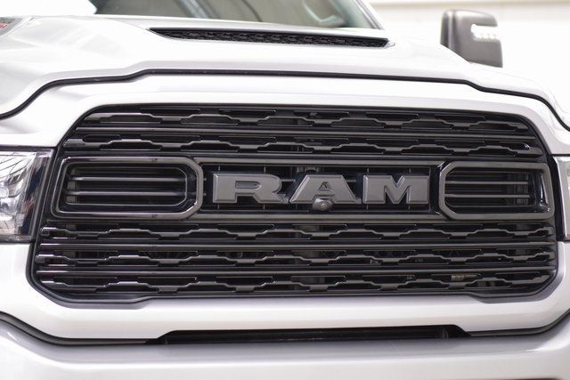 2024 Ram 2500 Limited Level 1 Night Edition Leveled - 22922220 - 8