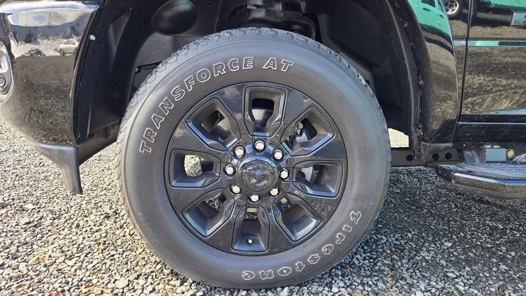 2024 Ram 2500 Limited Night Edition Leveled - 22984604 - 11