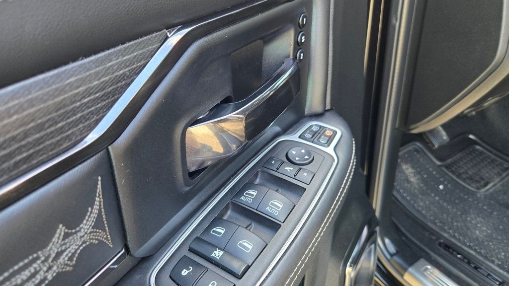 2024 Ram 2500 Limited Night Edition Leveled - 22984604 - 14