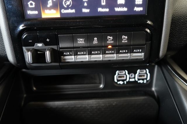 2024 Ram 2500 Rebel - 23077724 - 30