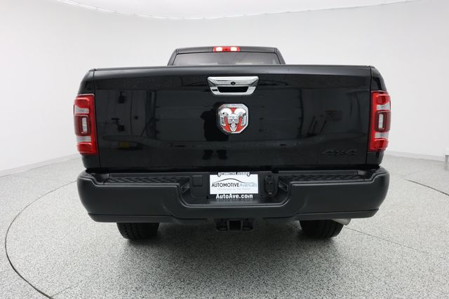 2024 Ram 2500 Tradesman 4x4 Reg Cab 8' Box w/ Safety Group & Uconnect 12'' Nav - 22963355 - 3