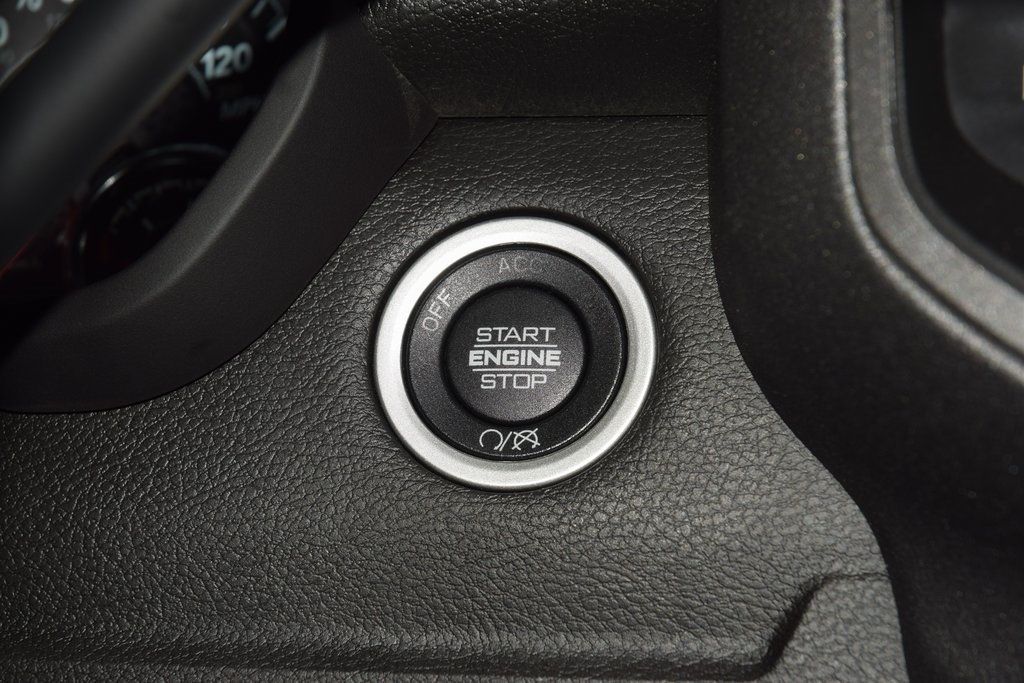 2024 Ram 3500 3500 REG CAB 4X4 * CUMMINS * 8' BED * NEW SNOW DOGG PLOW! - 22977879 - 23