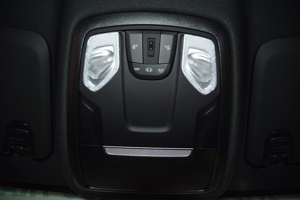 2024 Ram 3500 3500 REG CAB 4X4 * CUMMINS * 8' BED * NEW SNOW DOGG PLOW! - 22977879 - 36