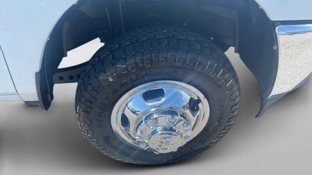 2024 Ram 3500 Big Horn 4x4 Crew Cab 8' Box - 23011824 - 21