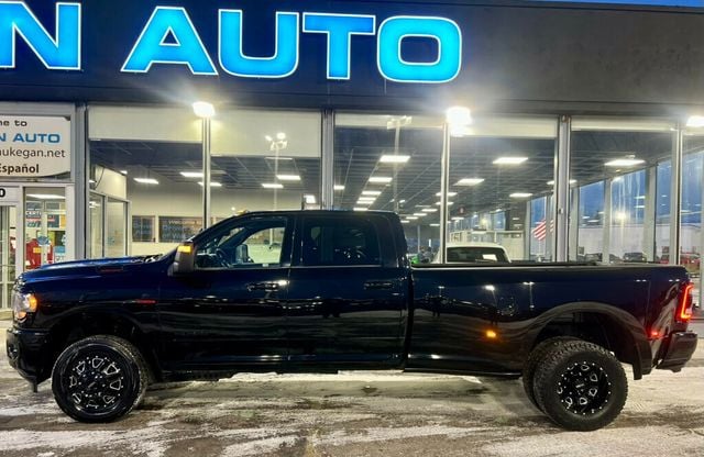 2024 Ram 3500 Big Horn 4x4 Crew Cab 8' Box - 22968844 - 1