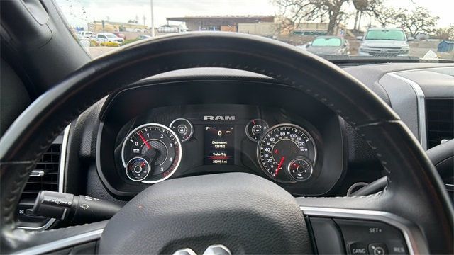 2024 Ram 3500 Big Horn 4x4 Crew Cab 8' Box - 22961738 - 7