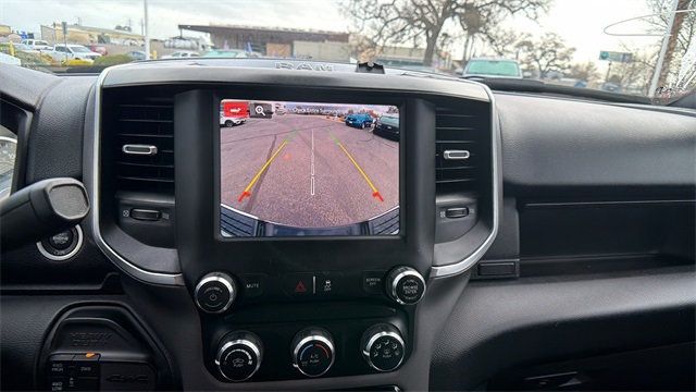 2024 Ram 3500 Big Horn 4x4 Crew Cab 8' Box - 22961738 - 8