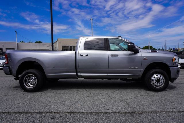 2024 Ram 3500 Big Horn 4x4 Crew Cab 8' Box - 23019977 - 28