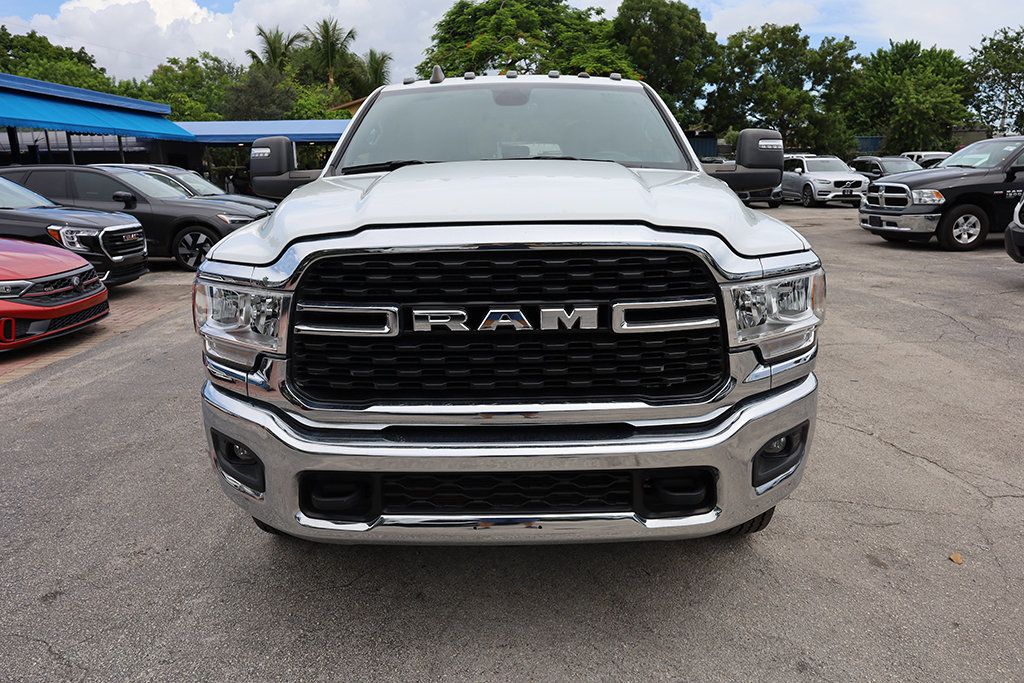 2024 Ram 3500 Big Horn photo 8