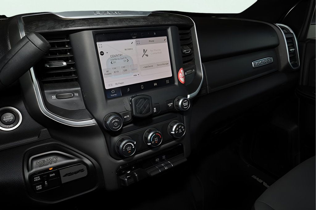 2024 Ram 3500 Big Horn photo 21