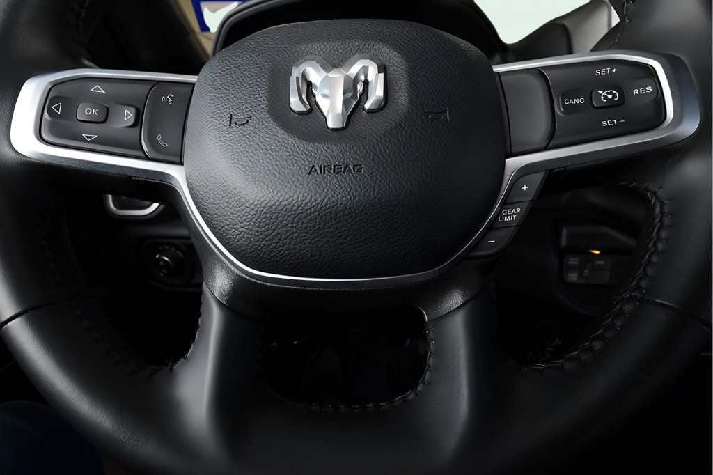 2024 Ram 3500 Big Horn photo 30