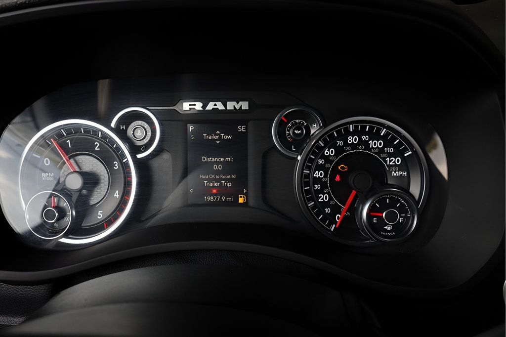 2024 Ram 3500 Big Horn photo 31